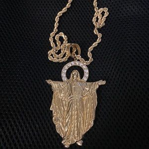 10kt Gold Jesus Standing Pendant